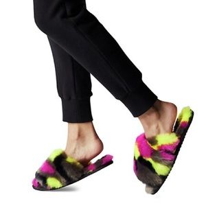 Sorel Multicolor Fuzzy Slippers
